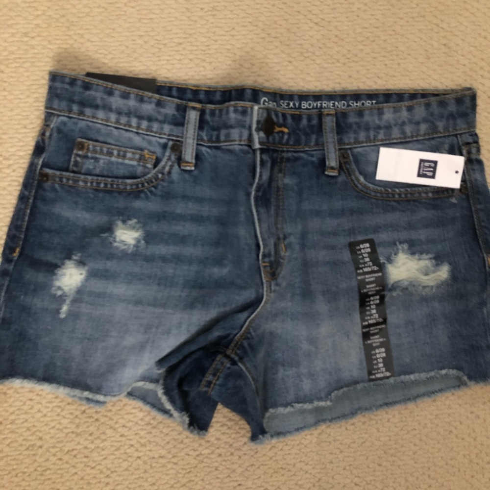 Brand New Gap Shorts